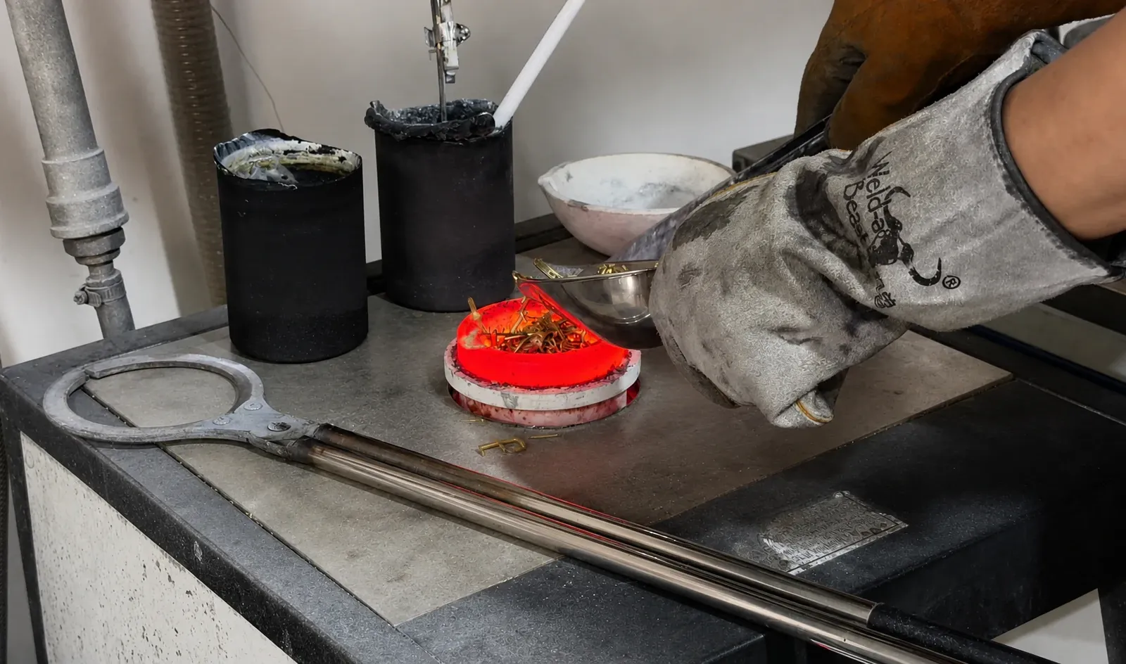 Burnout flask heating before metal casting