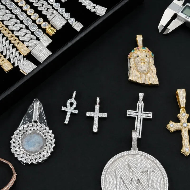 Custom Pendants sample room reference