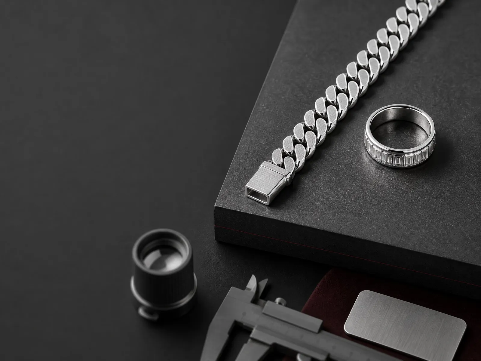 Silver-tone jewelry products used as stainless steel material and finish references